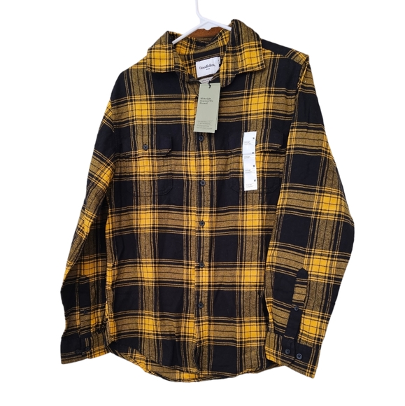 14. Men's Midweight Flannel Button-Down Shirt - Goodfellow & Co - Picture 4 of 9